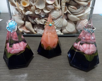 Handmade Resin Art 4" Pink Roses / Rose Bud Ring Holder / Resin Ring Holder / Diamond Shaped / Resin Ring Holder Rose Bud