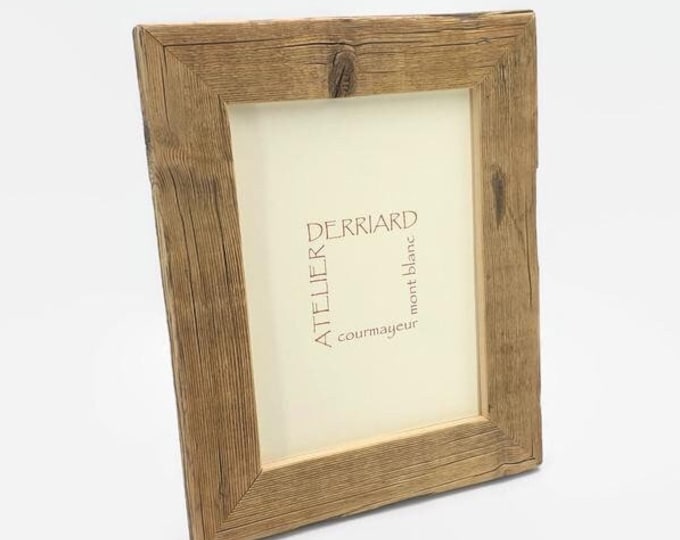 photo frame made of recycled old wood, for wall or table