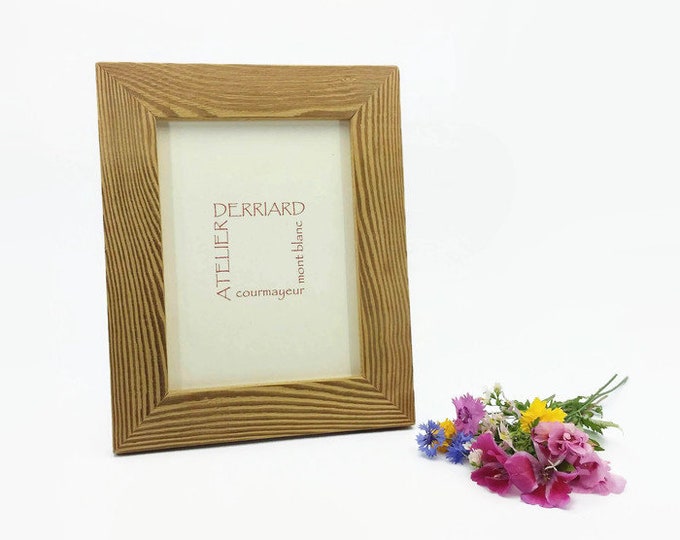 Rustic frame in natural solid wood, for table or wall
