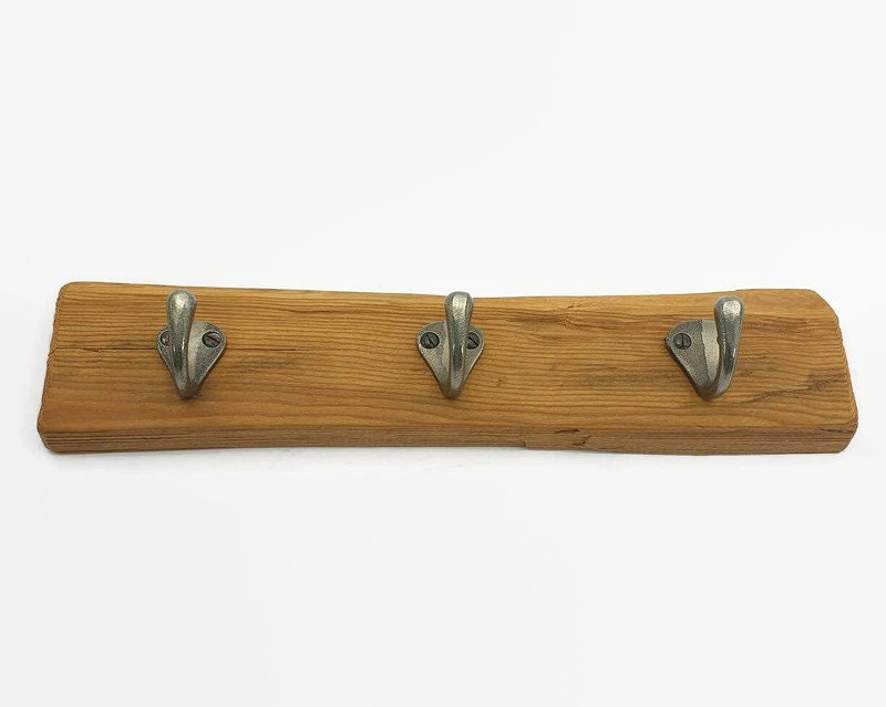 rustic wall hanger, made of reclaimed wood with 3 hooks
