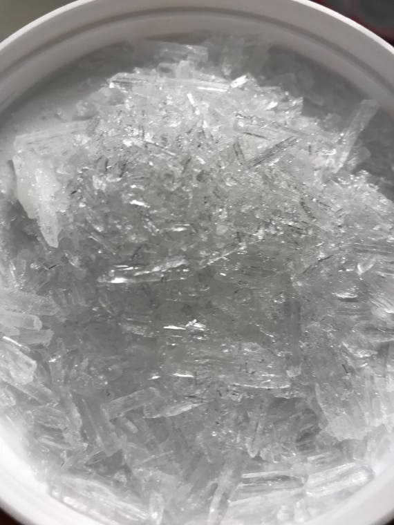 4 or 8 oz Menthol Crystals | Etsy