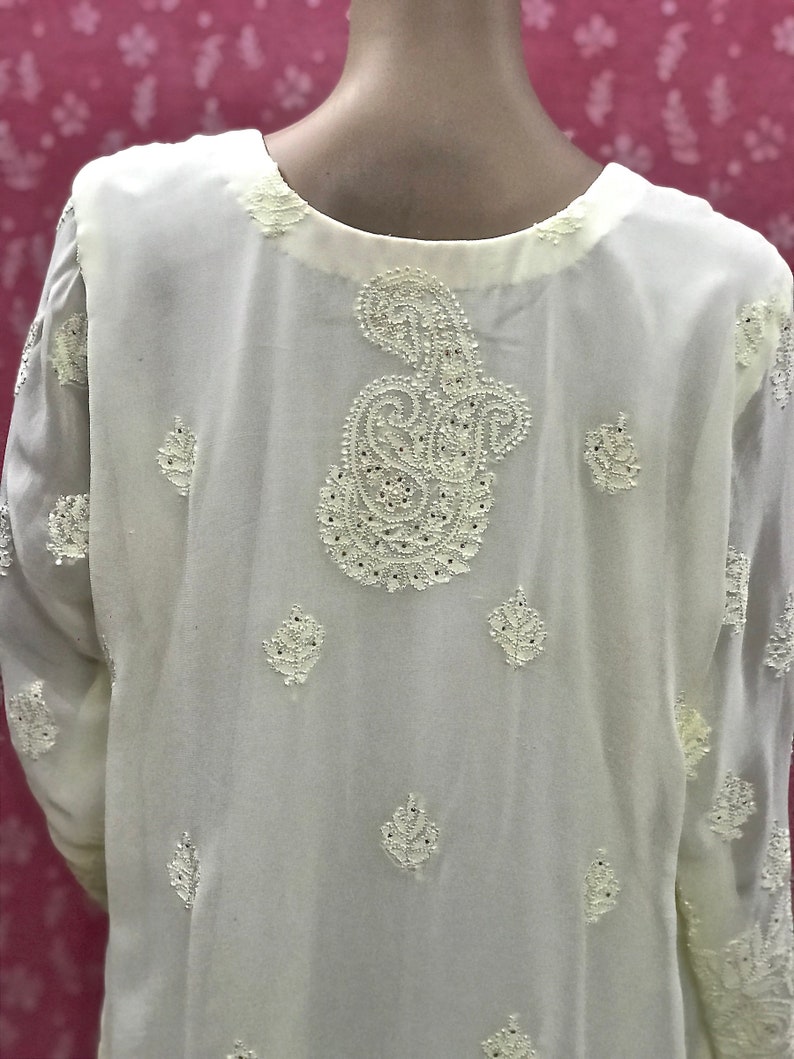 Lucknow CHIKANKARI Hand Embroidery With MUKAISH Work Indian - Etsy Hong ...