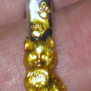 Lovely cat pierced earrings never worn