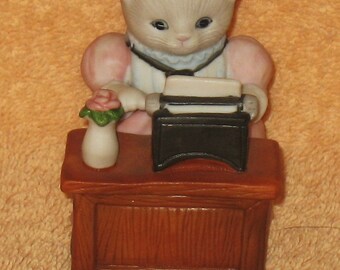 vintage kitty cucumber " dear sir " mnb