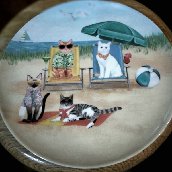 Adorable cat melamine plate