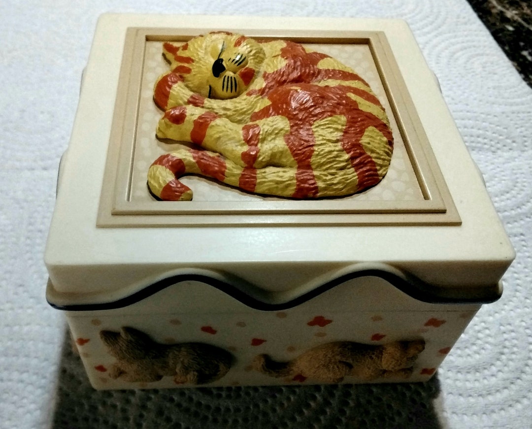 Lovely Vintage Cat Jewelry Box Etsy