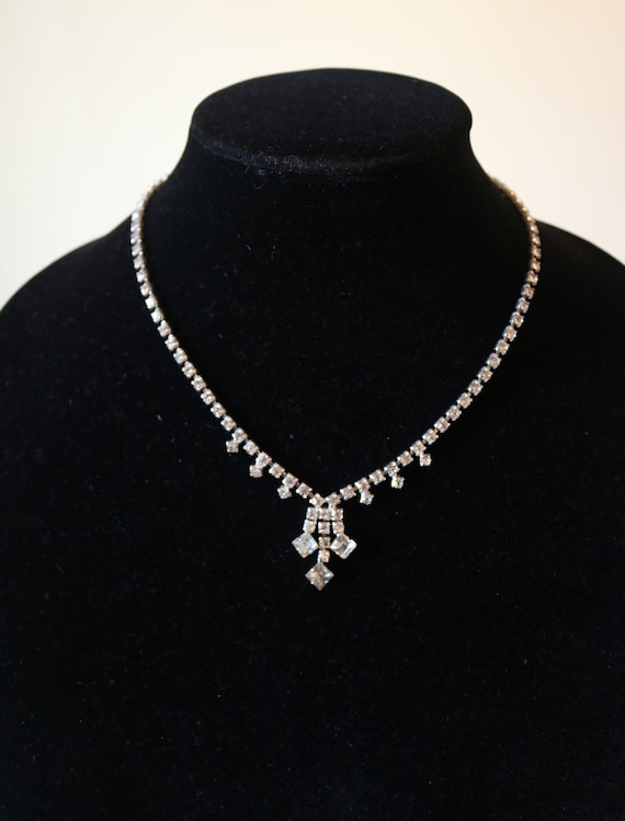 Vintage Rhinestone Necklace and Earrings Set, Mid… - image 7