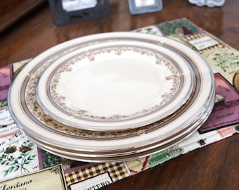 Vintage Lenox Lace Point Dinner Dessert Plates, 4-Piece Mix Match Set