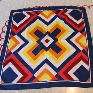 Vintage Geometric Scarf: Colorful Mid-Century Fashion Accessory