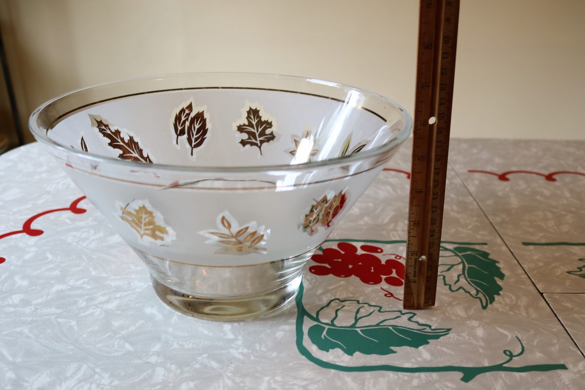 Cool Mid Mod Chip and Dip Bowls Frosted Gold Leaf Bowl Set Etsy