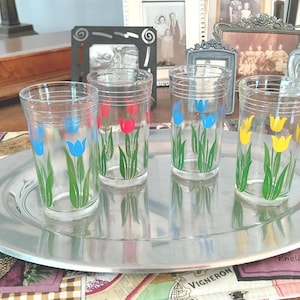 Swanky Swigs Floral Vintage Juice Glasses, Midcentury Tulip Theme Glassware 4-Piece Mix Match Set