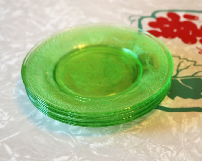 Darling Green Depression Glass Dessert Plates, Federal Glass