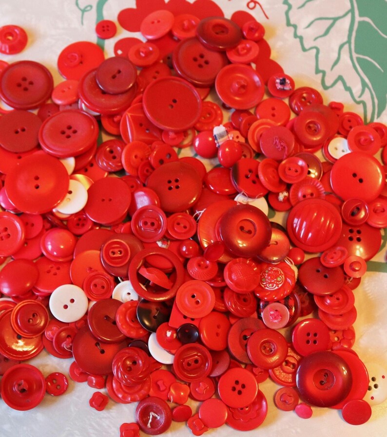 Really Red Vintage Buttons 150 in Retro Canning Jar Etsy