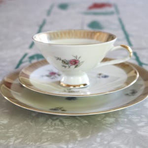 Vintage Winterling Bavaria Tea Cup Trio: Floral Gold Accent Porcelain