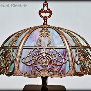 Art Nouveau Slag Glass Lamp c. 1927 by H.A. Best Lamp Company of Chicago, Gorgeous Colors, Elegant Design