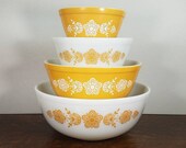 Vintage Pyrex Butterfly Gold Milk Glass Mixing Bowl Complete Set of (4) 401 402 403 404