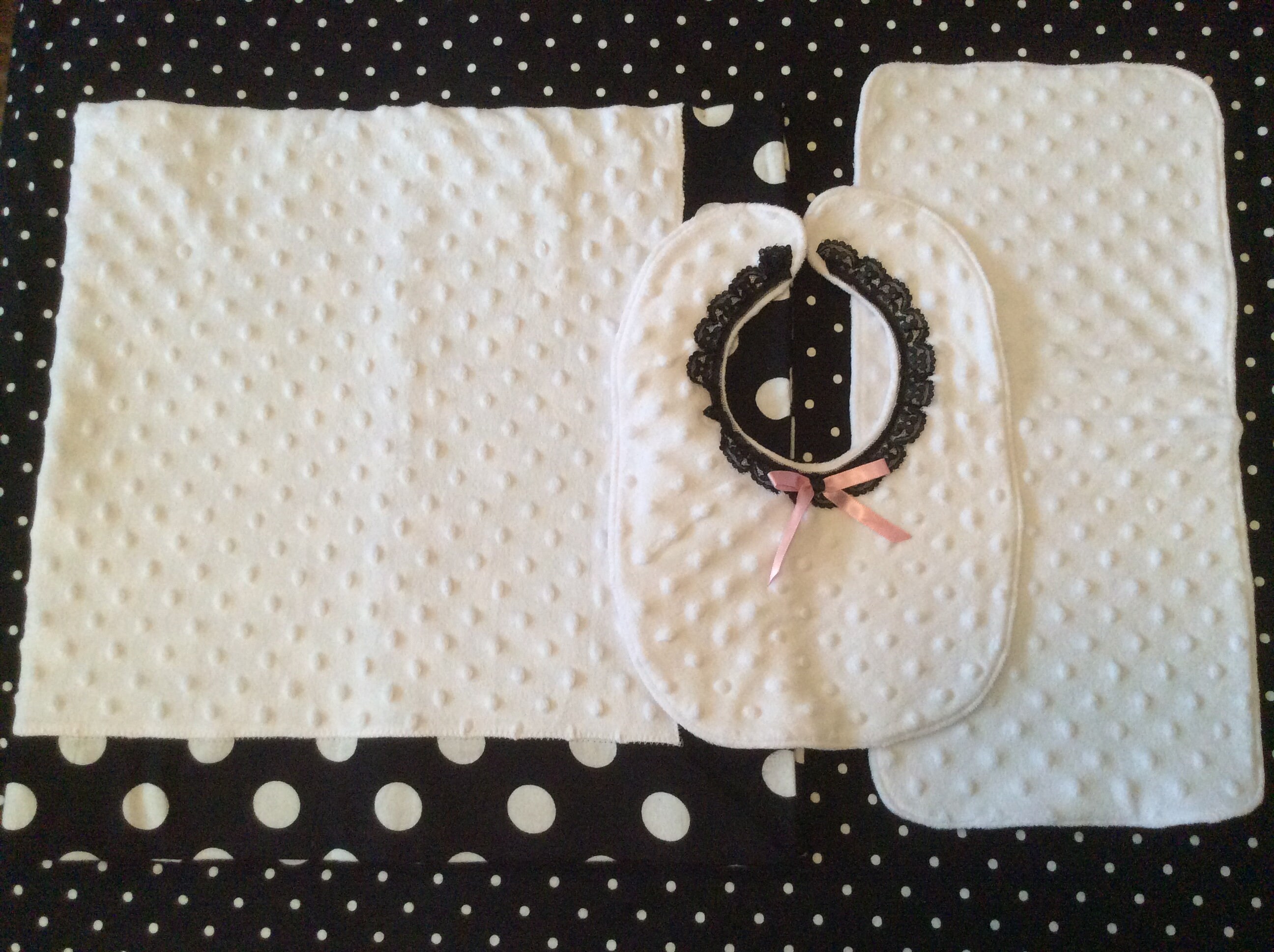 Girl Receiving Blanket Set, Black and White With Large Polka Dots