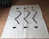Kilim rug Berber Rug Atlas Rug Bohemian rug handmade berber kilim Moroccan Rug 128 X 158 CM 4.19 X 5.18 ft Kilim 004