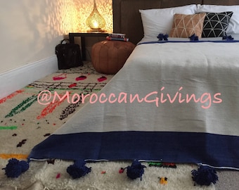 Moroccan Pom Pom Blanket | Throw with Pom Pom | Moroccan blanket | Moroccan Bed spread | Moroccan Bedding | Cotton /59"Wx59"L/ 150Wx150L.