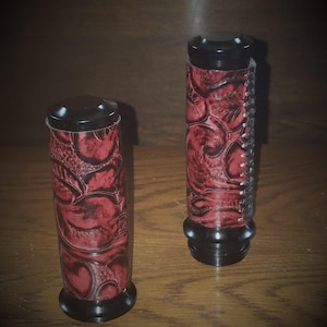 Red Rose Embossed Leather Motorcycle Grips: Billet Aluminum, Fits Harley Davidson