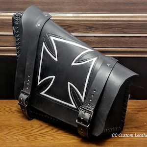 Maltese Cross Swingarm Bag