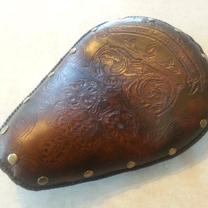 Sheridan-Style Solo Seat, Custom Solo, Leather Solo Seat, Bobber Seat, Leather Biker Solo, Harley Style Seat Pan, Custom Tooled Leather Seat