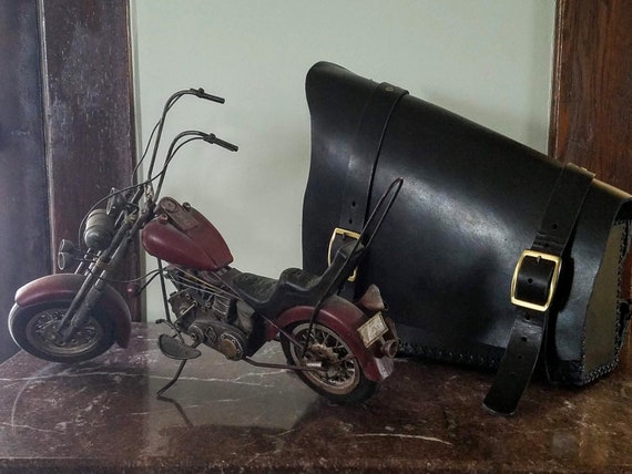 hardtail saddlebags