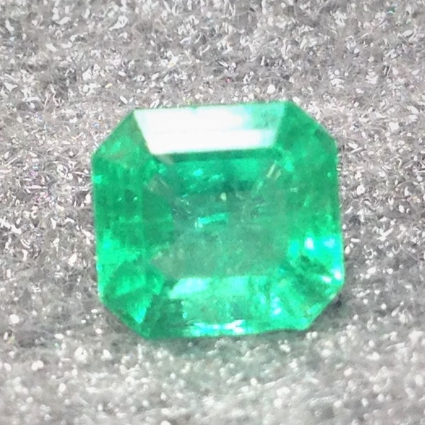 1.28cts Natural Emerald 6.65x6.26 millimeter mm Asscher Cut Faceted Gem Precious Gemstone Wholesale Gem Real Beryl Green Nice Clarity