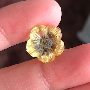 Carved Yellow Citrine 8.59 carat 14.7mm Carved Flower, Carved Loose Gemstone, November Birthstone