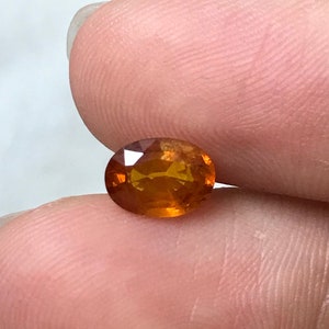 1,31 ct Natürlicher oranger Saphir 7,8x5,7mm Ovalschliff Beryllium behandelter Saphir, facettiertes loses Edelstein,
