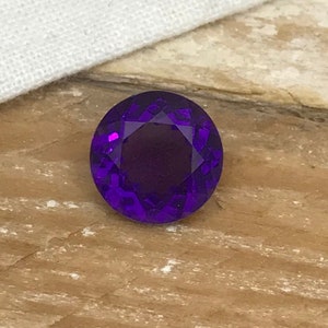 2.41 Carat Purple Amethyst 9.2mm Round Cut, Faceted Loose Purple Quartz