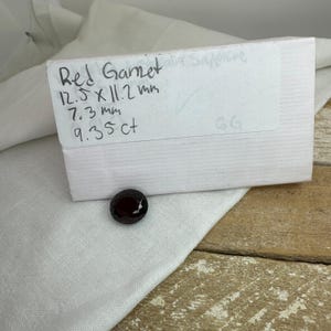 Dark Red Garnet 9.35 Carat 12.5x11.2mm Oval Cut Faceted Loose Gemstone image 10