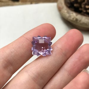 Fancy Cut Lavender Quartz/Amethyst, 9 Carat, 13.5mm, Snowflake Cushion cut, February Birthstone image 6