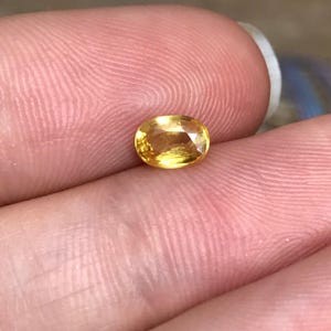 Natural Yellow Sapphire 0.67 Carat 5.8x4.1mm Oval Cut, Beryllium Treated Sapphire, Faceted Loose Gemstone, BE Treated image 2