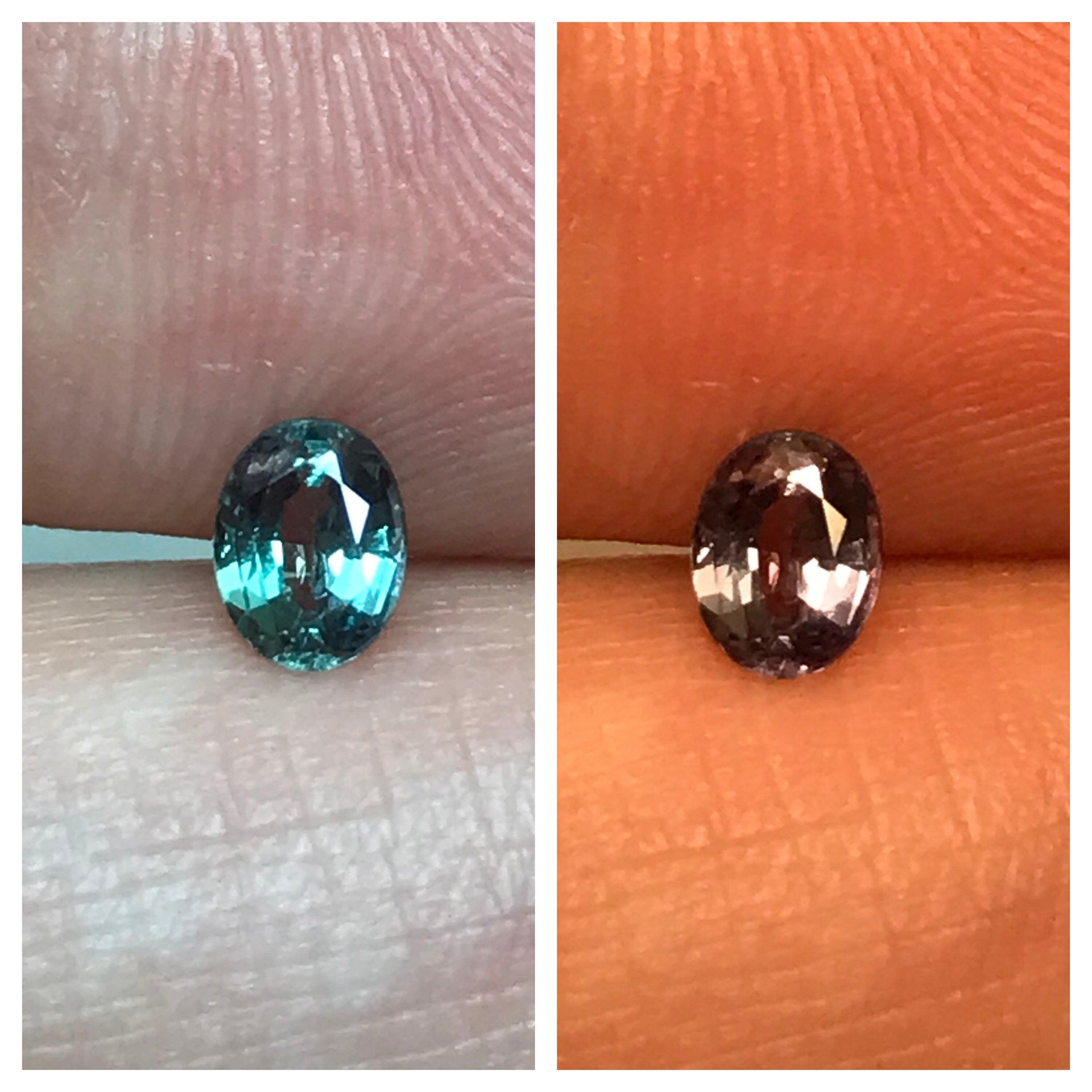 0.33 Ct Natural Alexandrite Chrysoberyl 4.8x3.7mm Green Violet