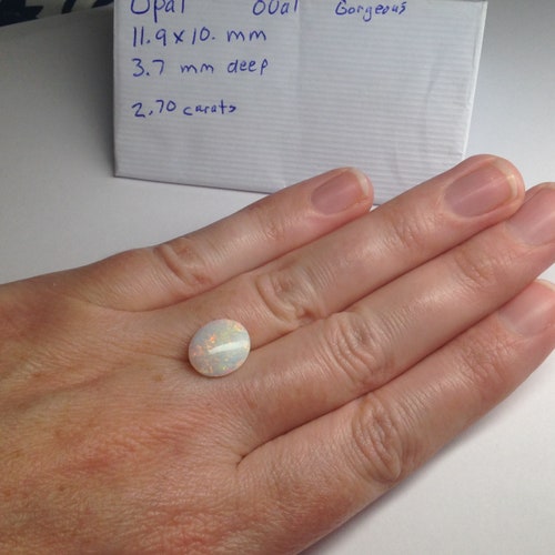Loose gemstone Gorgeous Opal Natural cabochon 2.70 carat 12x10 mm millimeters loose gem shops scrap gold jewelry cts October Birthstone Nice Oval