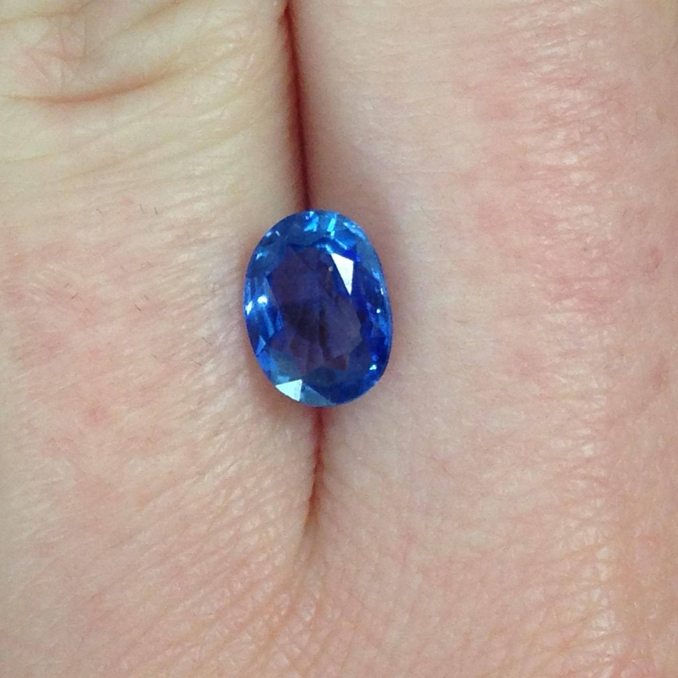 ベストセラー Natural Certified Unheated Blue Oval 7.58x5.76mm Sapphire 画材