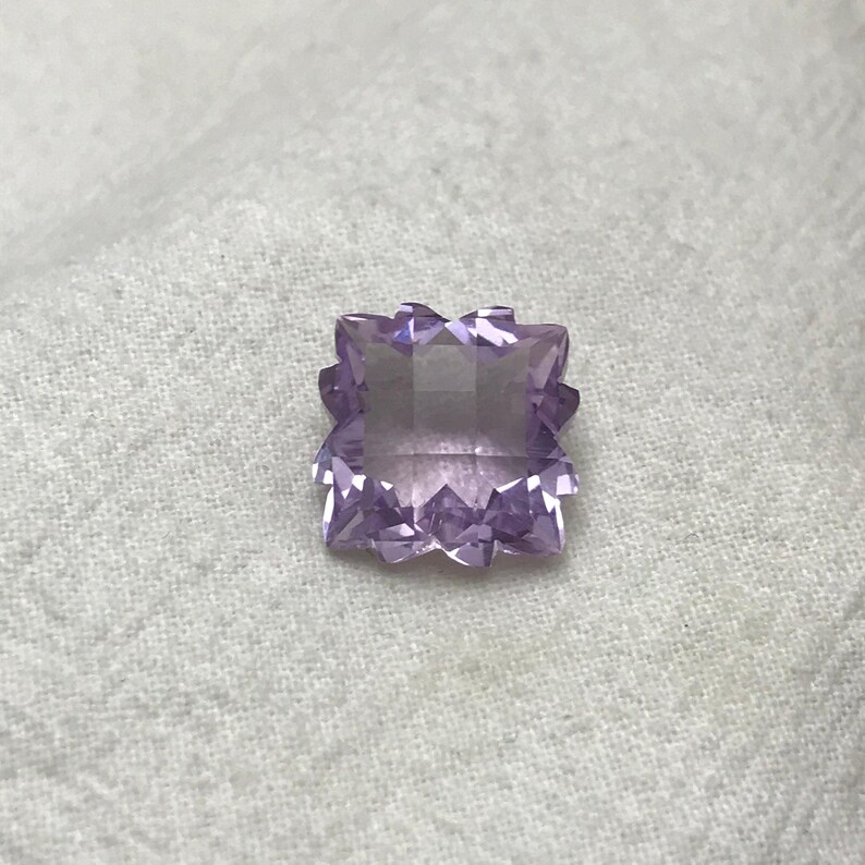 Fancy Cut Lavender Quartz/Amethyst, 9 Carat, 13.5mm, Snowflake Cushion cut, February Birthstone image 4
