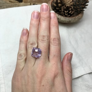 Fancy Cut Lavender Quartz/Amethyst, 9 Carat, 13.5mm, Snowflake Cushion cut, February Birthstone image 3