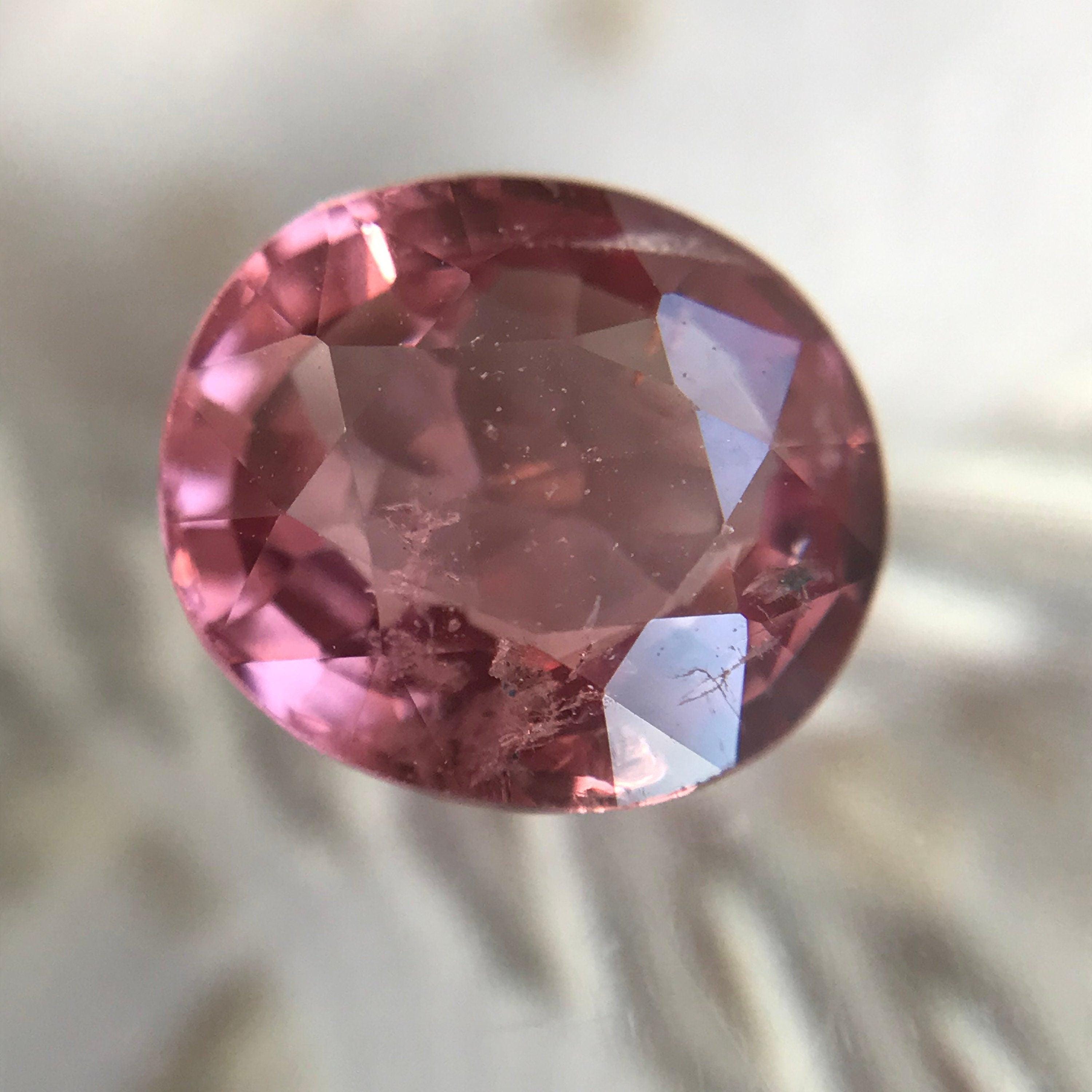 Spinelle Naturel Ovale 0,87 Ct - Rouge Violacé, Taille Superbe, 6,3 X 4,5 Mm, Non Chauffé (origine Myanmar)