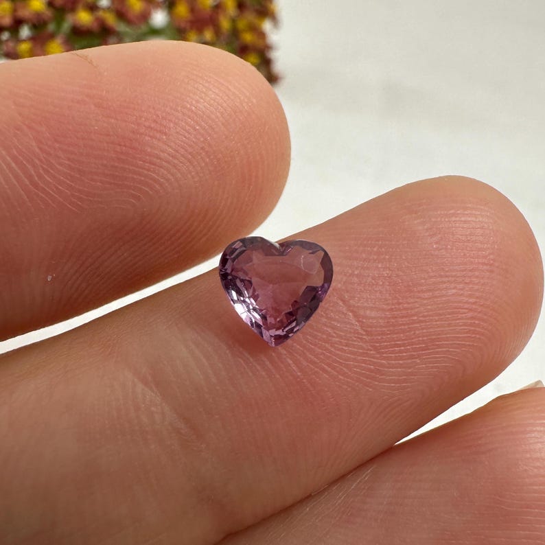 Natuurlijke roze spinel 0,62 karaat 6 x 5,7 mm gefacetteerd hartgeslepen losse edelsteen afbeelding 2