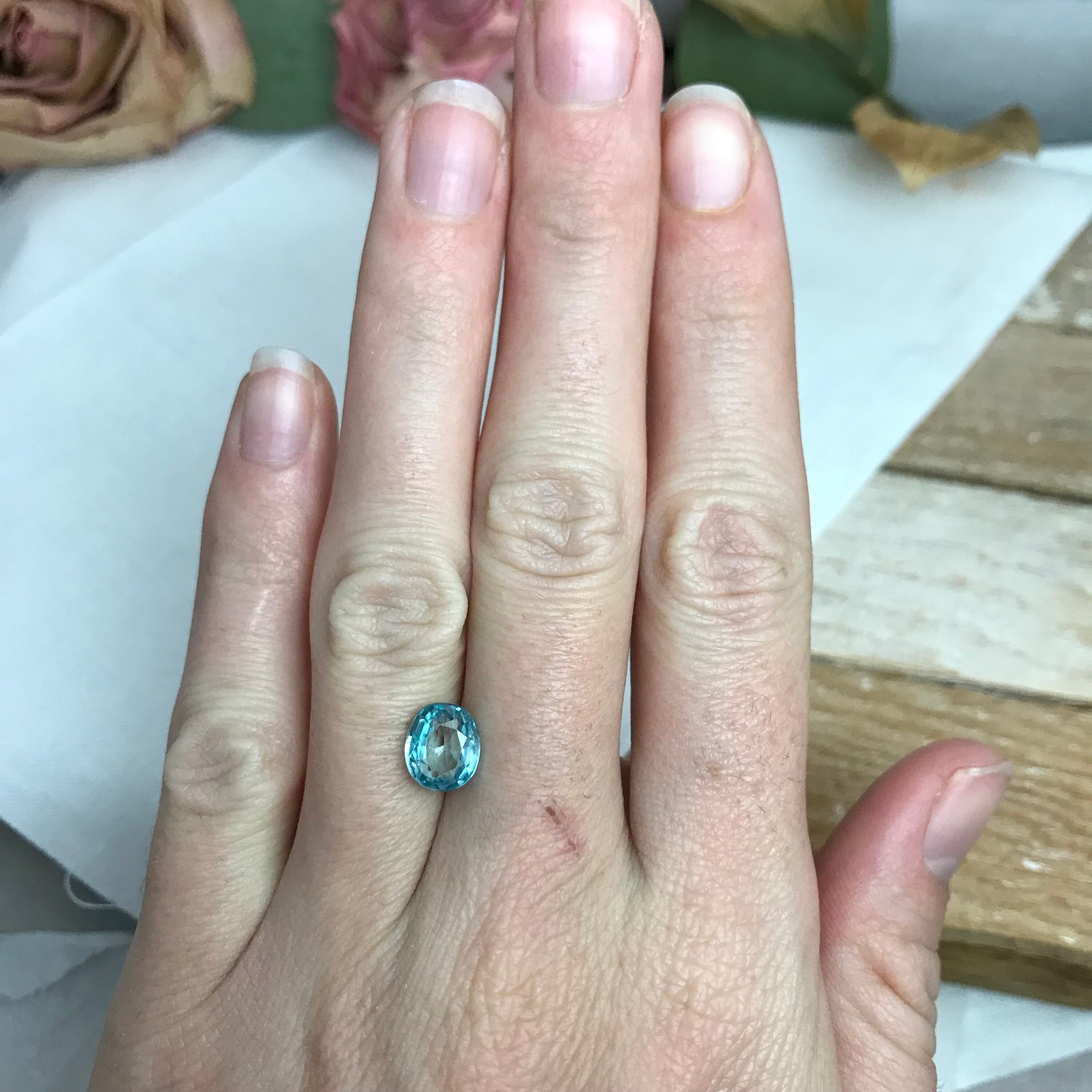 3 Carat Blue Green Zircon 8.3x7.1mm Oval Loose Gemstone Sea