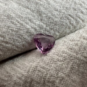 Natuurlijke roze spinel 0,62 karaat 6 x 5,7 mm gefacetteerd hartgeslepen losse edelsteen afbeelding 6
