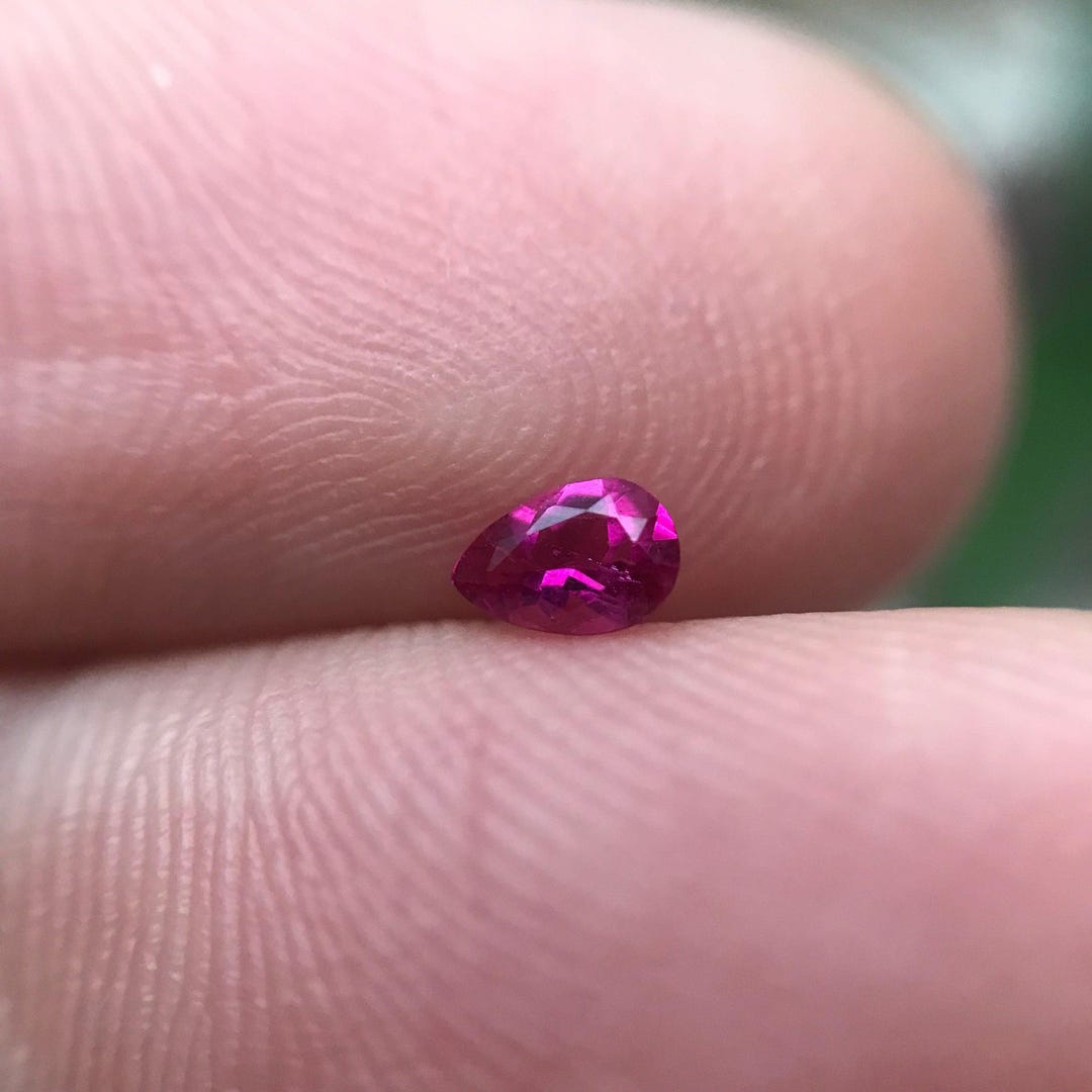 Beryl Ruby 0.11 Ct Red Beryl 4x2.6mm Pear Cut, Natural Utah Red Beryl, Faceted ...