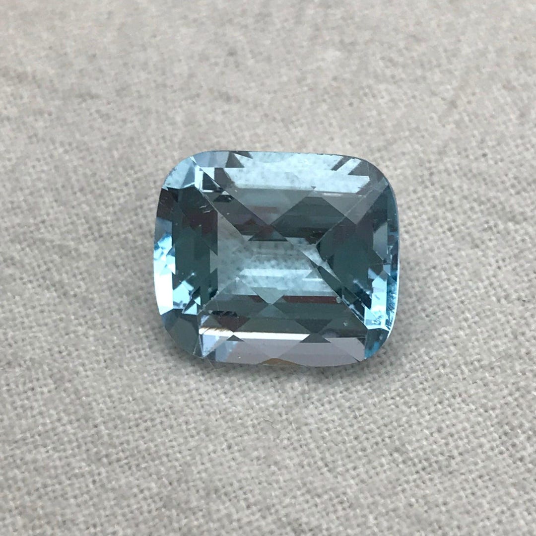 8.88 Ct Sky Blue Topaz 12.7x10mm Cushion Cut Loose Faceted Gemstone ...