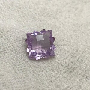 Fancy Cut Lavender Quartz/Amethyst, 9 Carat, 13.5mm, Snowflake Cushion cut, February Birthstone image 2