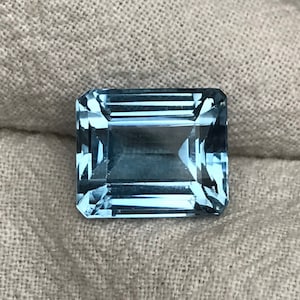 12.27 carat Light Blue Topaz, 12.6x10.7mm Faceted Gemstone, Recycled Gems