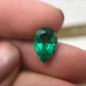 GIA-zertifiziert 2,76 cts Smaragd 11,4 x 7,6 mm facettierter loser Edelstein, schöner natürlicher sambischer Smaragd Bild 9
