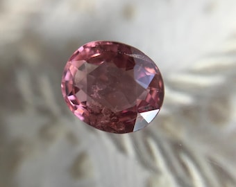 7 x 8 mm natuurlijke spinel 1,83 karaat gefacetteerd rondachtig ovaal losse edelsteen niet-gemonteerde paars rode edelsteen echte uit de aarde gewonnen steen Amerikaanse verkoper