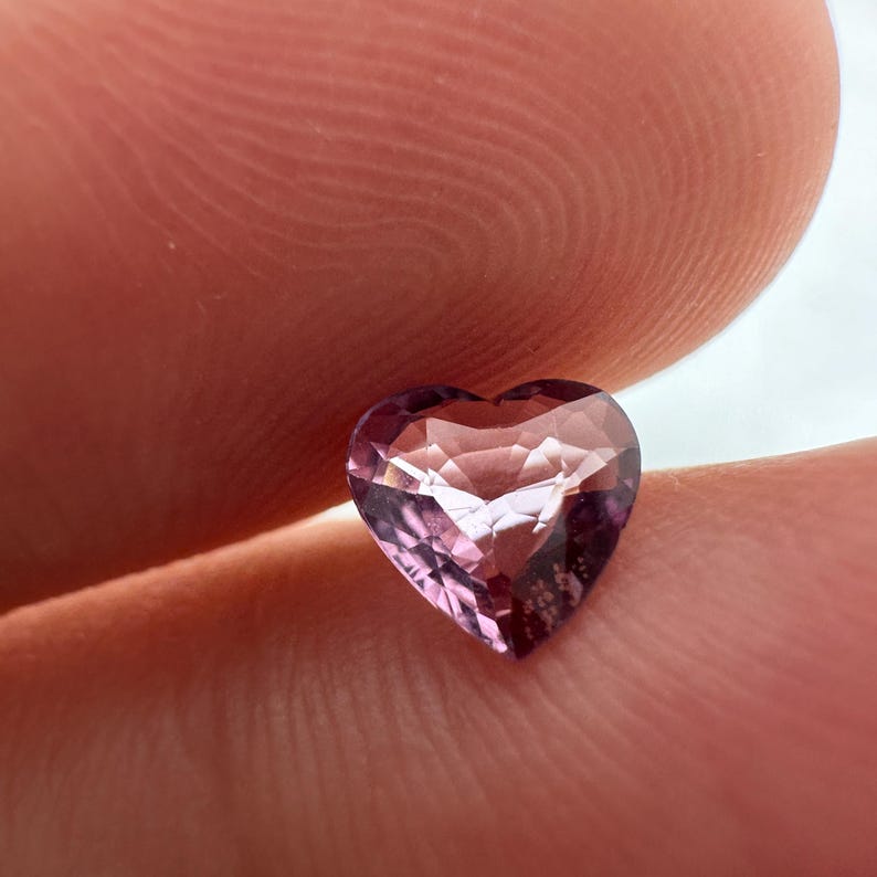 Natuurlijke roze spinel 0,62 karaat 6 x 5,7 mm gefacetteerd hartgeslepen losse edelsteen afbeelding 9